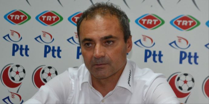 Orduspor'un teknik direktörü Erkan Sözeri, trafik kazası geçirdi! Orduspor'un teknik direktörü Erkan Sözeri, trafik kazası geçirdi!