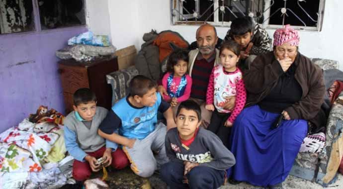 11 kişilik aile sokakta kaldı! 
