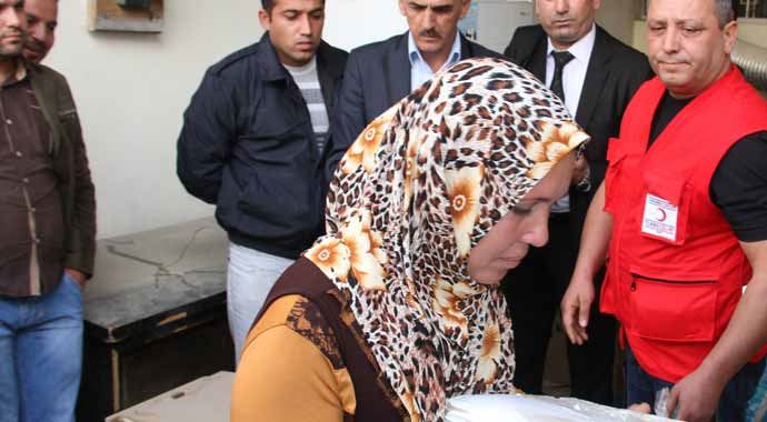 Türk Kızılayı, 18 işçinin ailesine yardım etti Türk Kızılayı, 18 işçinin ailesine yardım etti