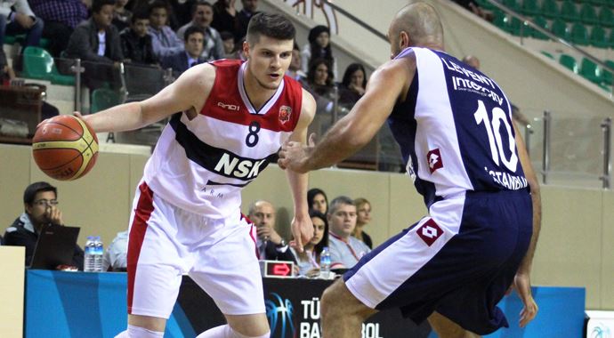 ES-ES Basket'ten farklı galibiyet ES-ES Basket'ten farklı galibiyet