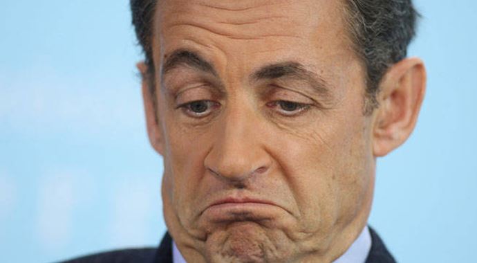 Sarkozy Fransa&#039;yı karıştırdı!