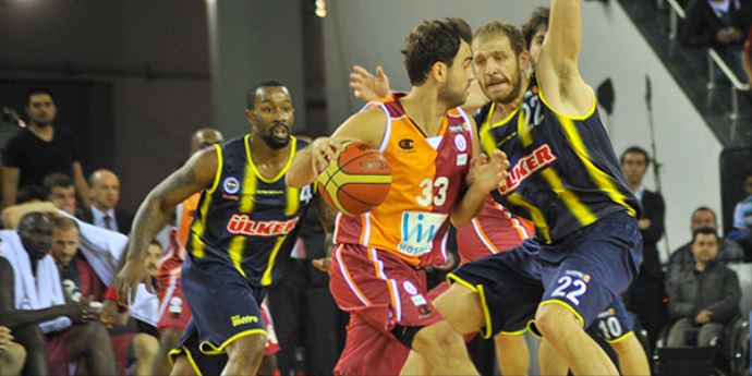 Fenerbahçe - Galatasaray derbisinin biletleri yarın satışta Fenerbahçe - Galatasaray derbisinin biletleri yarın satışta