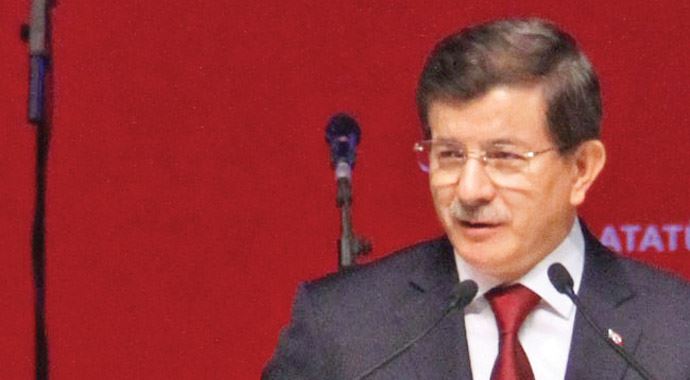 Davutoğlu: Yeni Türkiye'nin geleceği parlak Davutoğlu: Yeni Türkiye'nin geleceği parlak