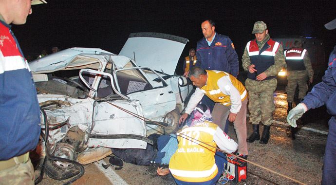 Trafik kazaları sakat bırakıyor Trafik kazaları sakat bırakıyor