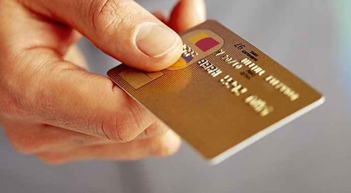 Uzmanlardan kredi kartı uyarısı! Uzmanlardan kredi kartı uyarısı!