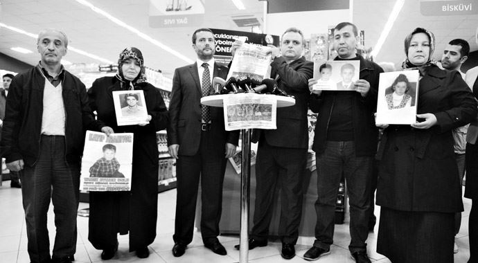Kayıp çocuklar için umutlar poşetlerde Kayıp çocuklar için umutlar poşetlerde