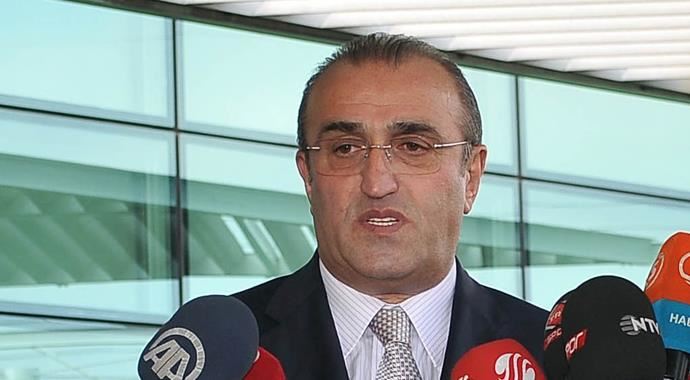 Albayrak&#039;tan Lucescu göndermesi