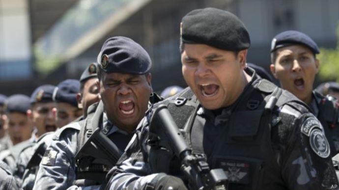 Polis, her gün altı kişiyi öldürüyor!