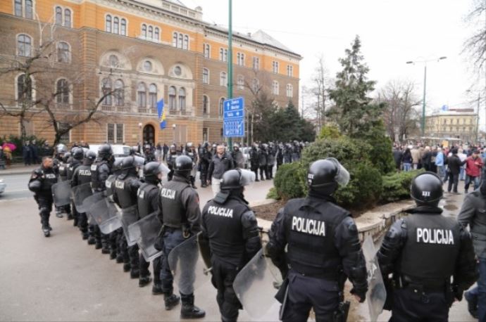 Bosna Hersek'te "Şam" operasyonu Bosna Hersek'te "Şam" operasyonu