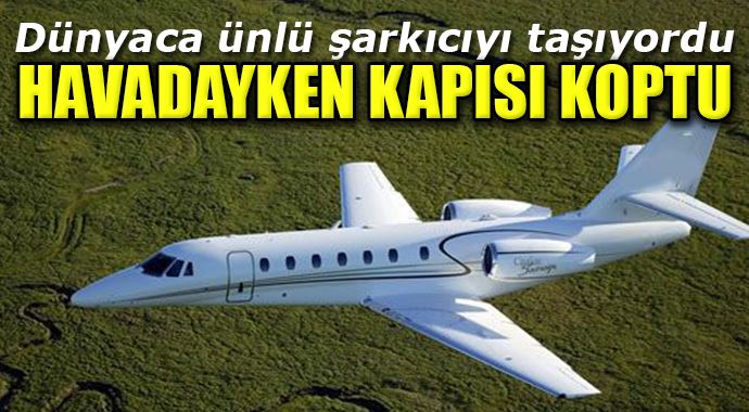 U2&#039;nun solisti Bono ölümden döndü