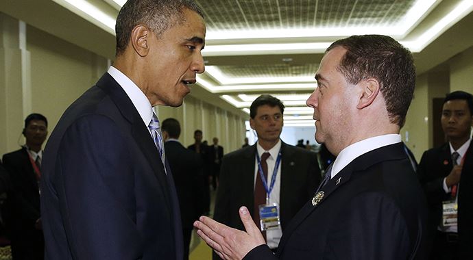 Medvedev: &#039;İlk adımı ABD atmalı&#039;