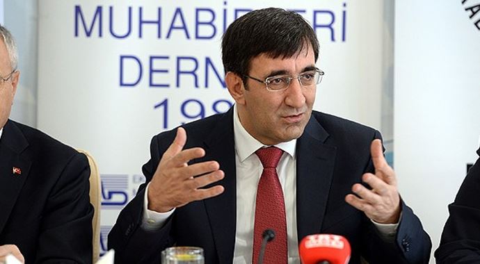 Bakan'dan derecelendirme kuruluşlarına tepki! Bakan'dan derecelendirme kuruluşlarına tepki!
