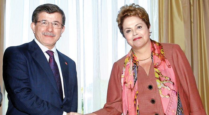 Davutoğlu: Bedelli askerliği değerlendiriyoruz! Davutoğlu: Bedelli askerliği değerlendiriyoruz!