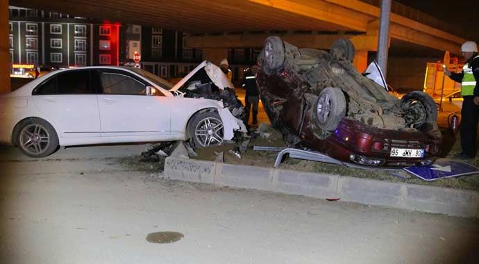 Bayburt'ta trafik kazası: 1 ölü Bayburt'ta trafik kazası: 1 ölü