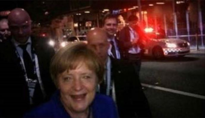 Merkel, Avustralya'da gece kulübüne gitti Merkel, Avustralya'da gece kulübüne gitti