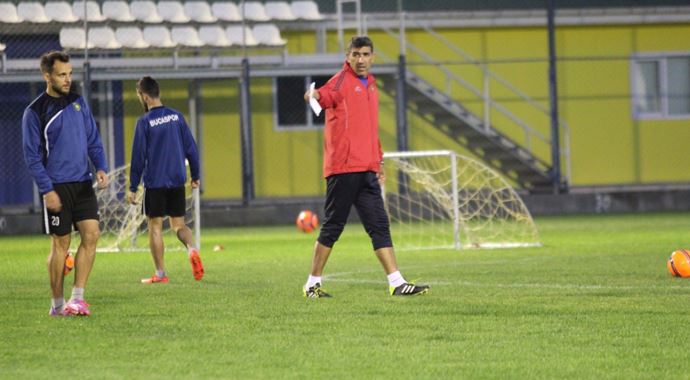 Bucaspor, Karşıyaka maçı hazırlıklarına devam etti