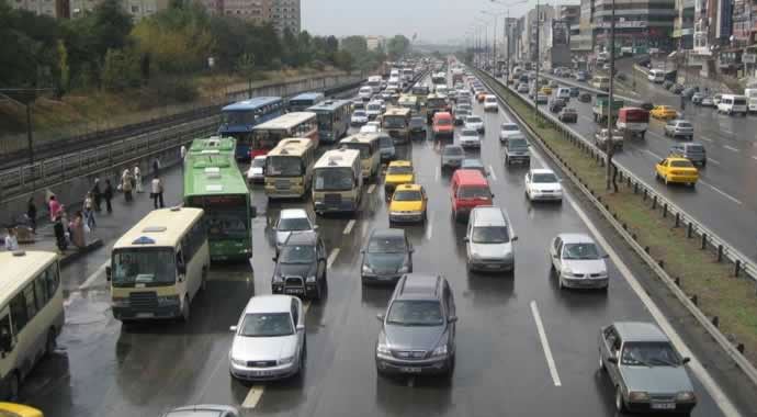 İşte İstanbul'da artan trafik çilesinin nedeni İşte İstanbul'da artan trafik çilesinin nedeni