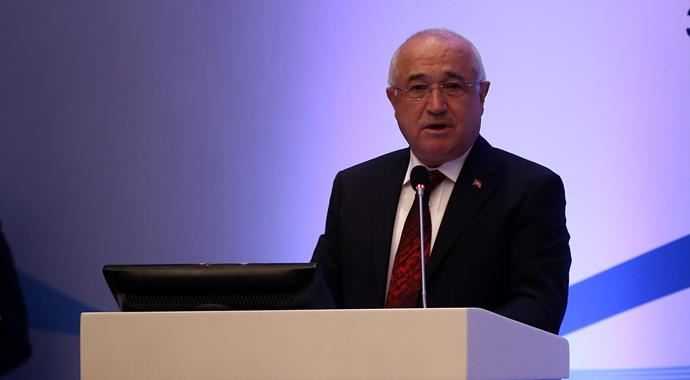 TBMM Başkanı Cemil Çiçek Tiflis'te TBMM Başkanı Cemil Çiçek Tiflis'te
