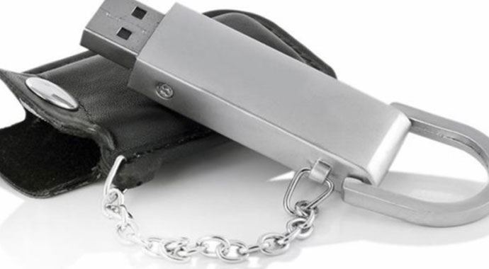USB belleklerdeki tehlikeye dikkat! USB belleklerdeki tehlikeye dikkat!