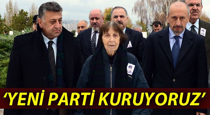 Emrehan Halıcı 'Yeni parti kuruyoruz' Emrehan Halıcı 'Yeni parti kuruyoruz'