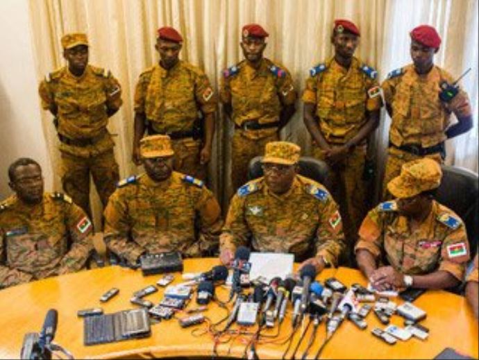 Burkina Faso&#039;da darbe sonrası yeni kabine 