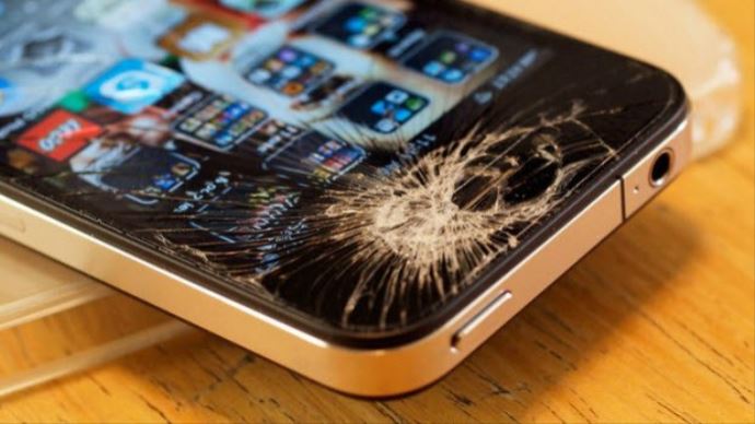 Gorilla Glass 4 ile ekranı kırılan telefonlar tarihe mi karışıyor Gorilla Glass 4 ile ekranı kırılan telefonlar tarihe mi karışıyor