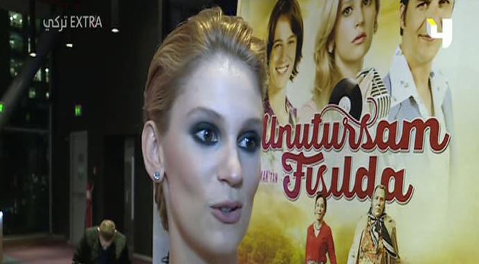 Farah Zeynep Abdullah: Şarkı söylemek de çok zor Farah Zeynep Abdullah: Şarkı söylemek de çok zor