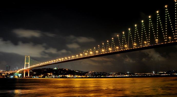 Boğaz Köprüsü'ne sürpriz isim talebi Boğaz Köprüsü'ne sürpriz isim talebi