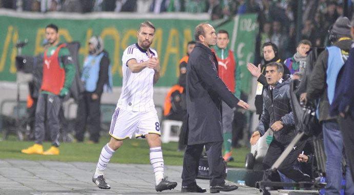 Caner Erkin özür diledi Caner Erkin özür diledi