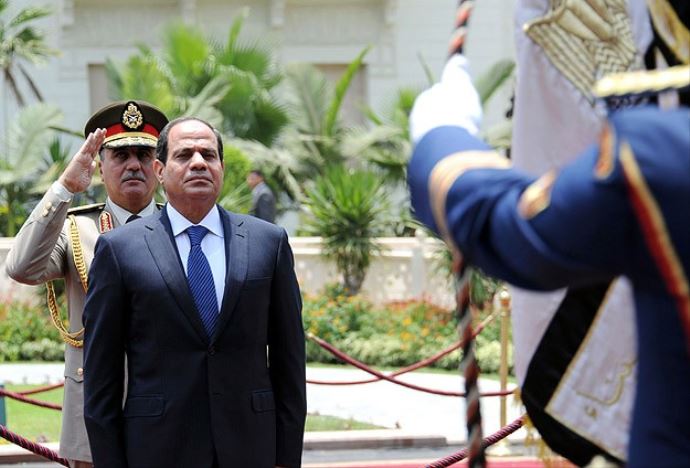 Sisi, Papa'yla görüştü Sisi, Papa'yla görüştü