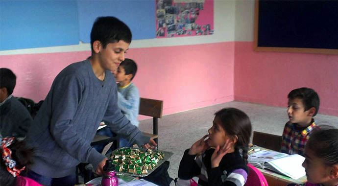 Mescit yaptırma sözü veren öğrenci seçimi kazandı