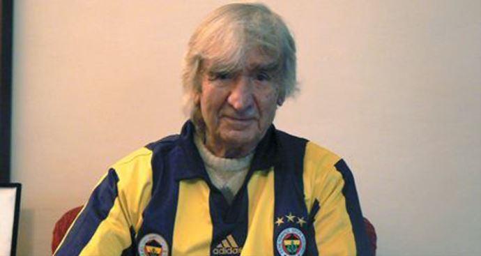 Fenerbahçe'nin efsanesi 'Fikret Kırcan' hayatını kaybetti Fenerbahçe'nin efsanesi 'Fikret Kırcan' hayatını kaybetti