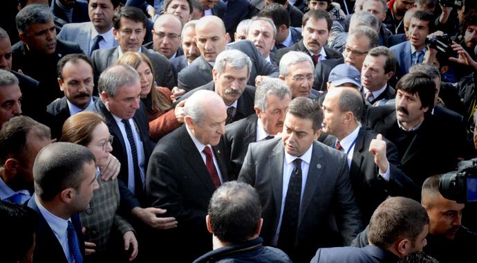 Bahçeli Tunceli'den ayrıldı Bahçeli Tunceli'den ayrıldı