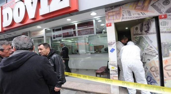 İnanılmaz soygun: Tam 1 milyon lira çaldılar! İnanılmaz soygun: Tam 1 milyon lira çaldılar!
