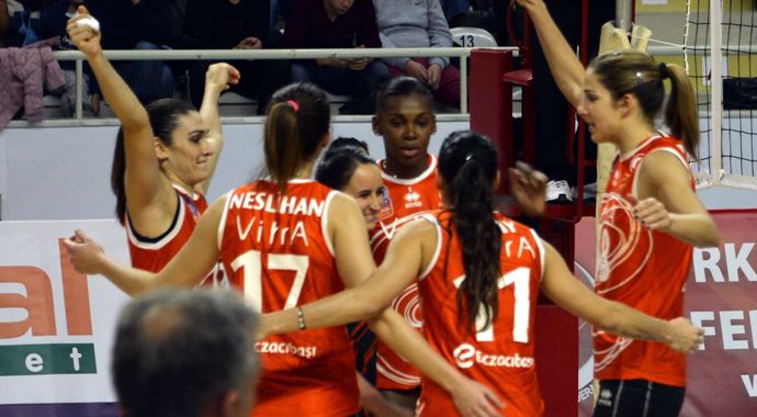 Eczacıbaşı deplasmanda farklı