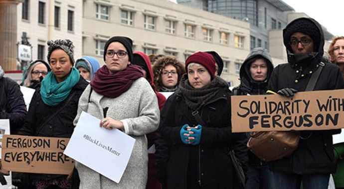 Protestolar o ülkeye sıçradı Protestolar o ülkeye sıçradı