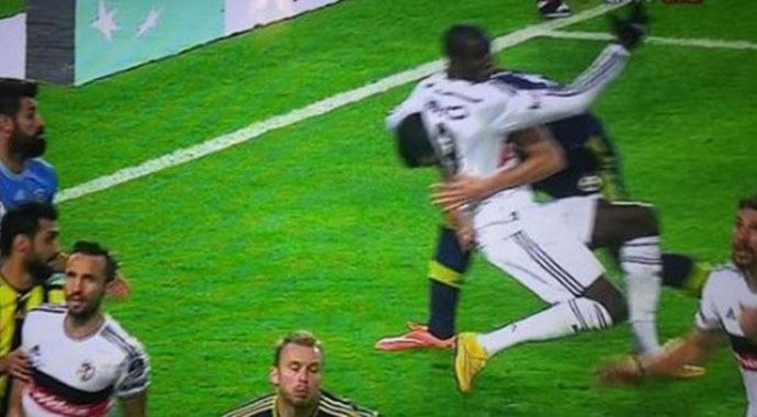 Mehmet Topal'dan penaltı açıklaması: "Aslında..." Mehmet Topal'dan penaltı açıklaması: "Aslında..."