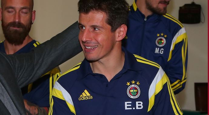 Emre Belözoğlu'ndan küfür açıklaması... Emre Belözoğlu'ndan küfür açıklaması...