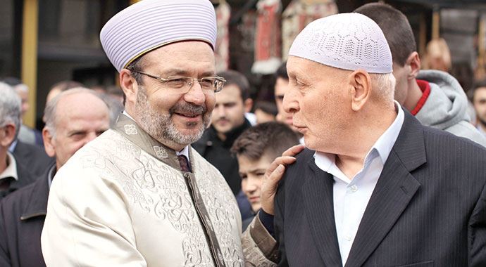 Görmez'den Alevi ve Caferi önderlerine mektup Görmez'den Alevi ve Caferi önderlerine mektup