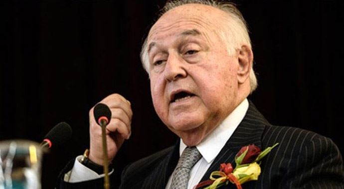 Duygun Yarsuvat 'Balyoz'a takıldı Duygun Yarsuvat 'Balyoz'a takıldı