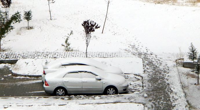 Kar erken geldi, Van bembeyaz oldu Kar erken geldi, Van bembeyaz oldu