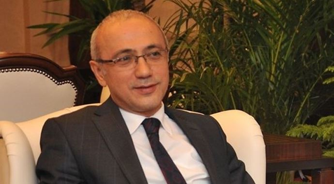 Bakan Elvan: Teknedekilerin Afgan uyruklu olduğunu düşünüyoruz Bakan Elvan: Teknedekilerin Afgan uyruklu olduğunu düşünüyoruz