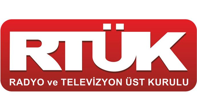 CHP'den siyah çelenkli protesto CHP'den siyah çelenkli protesto