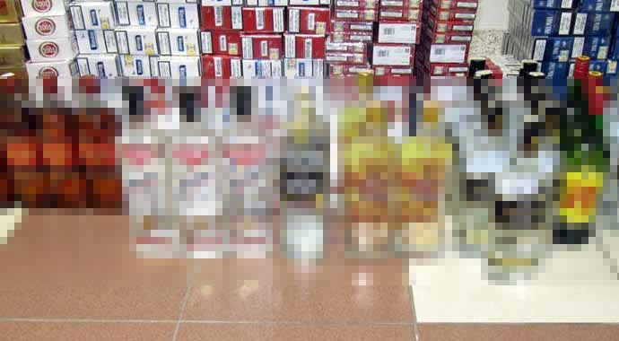 4 bin 544 paket kaçak sigara ele geçirildi 4 bin 544 paket kaçak sigara ele geçirildi