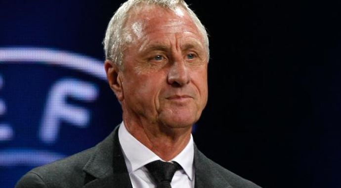 Cruyff: "Real Madrid oynamayı Barcelona'dan öğrendi" Cruyff: "Real Madrid oynamayı Barcelona'dan öğrendi"