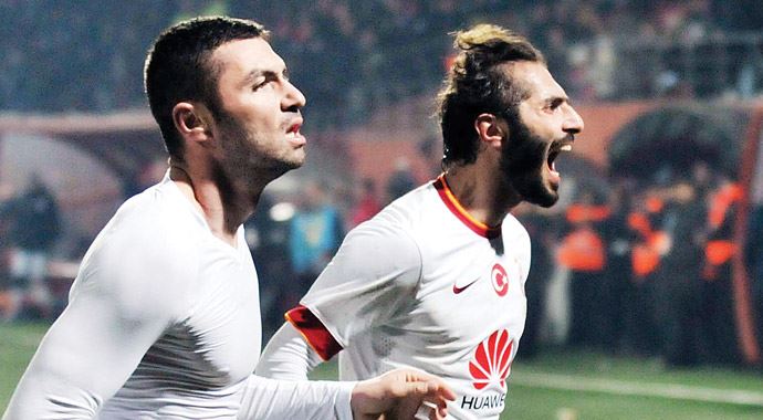 Galatasaray'da dalya diyen Burak Yılmaz, Gaziantep'te kükredi Galatasaray'da dalya diyen Burak Yılmaz, Gaziantep'te kükredi