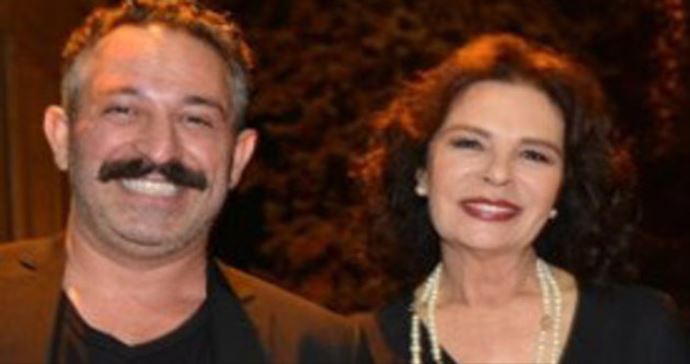 Hülya Koçyiğit: Cem Yılmaz ile moral buldum