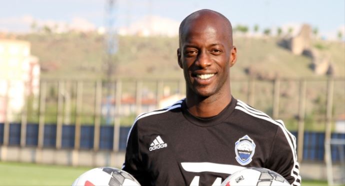 Edinho'dan beklenti büyük Edinho'dan beklenti büyük