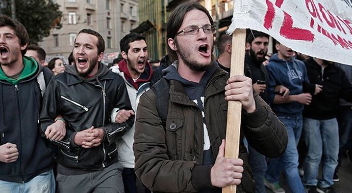 Öğrenciler okulu işgal etti!