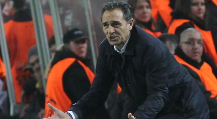 Yaruvat: Prandelli istifa etmezse...